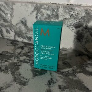Moroccanoil Treatment in Teal Box